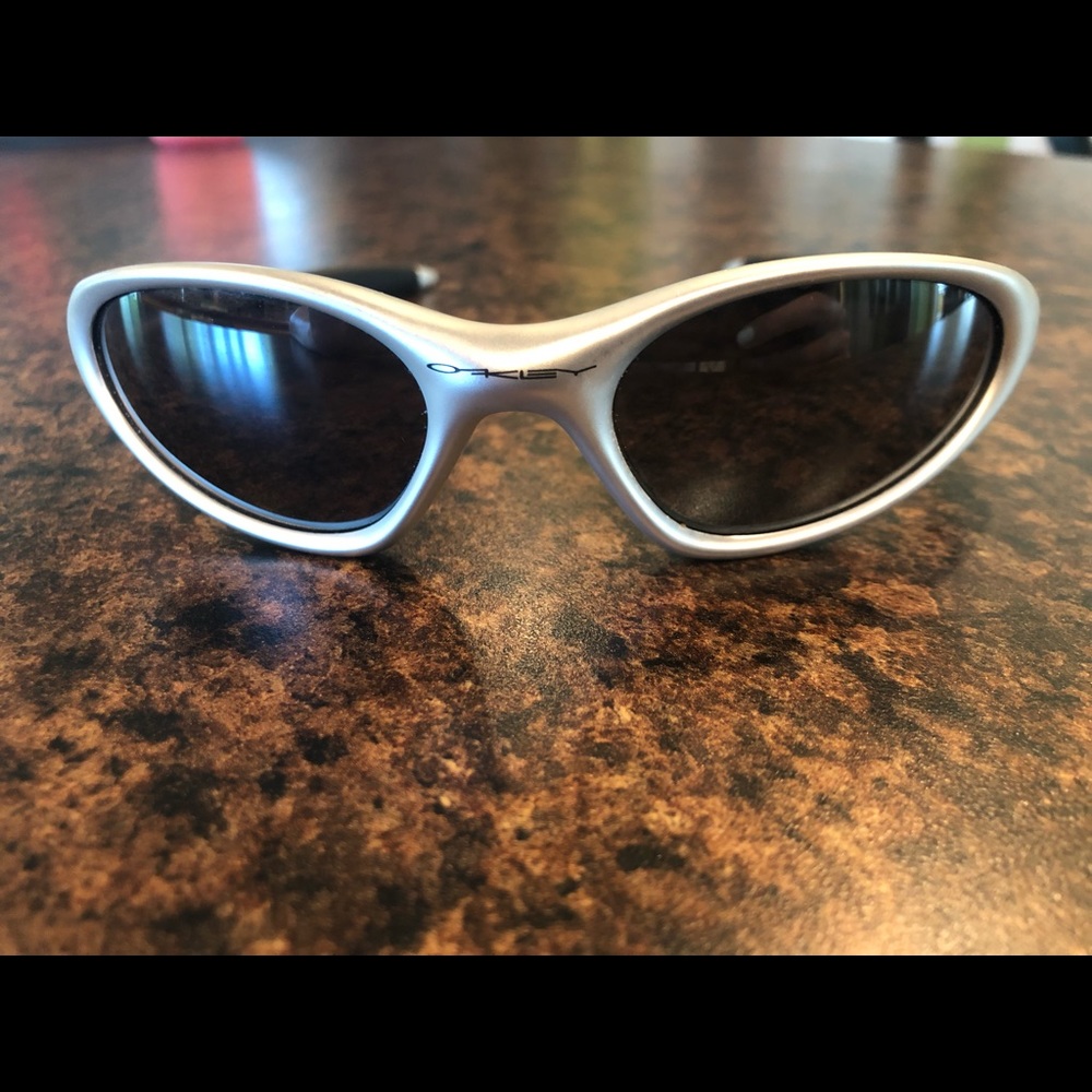 Silver Plastic Oakley’s